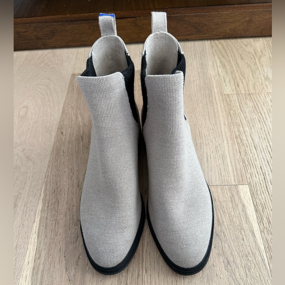 NWOT Rothy’s Dove lug boots